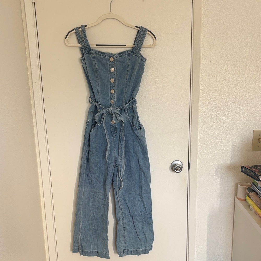 Kittenish Women's Blue Denim Jumpsuit